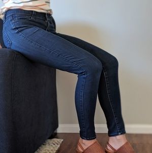 Paige Jeans Verdugo Ultra Skinny